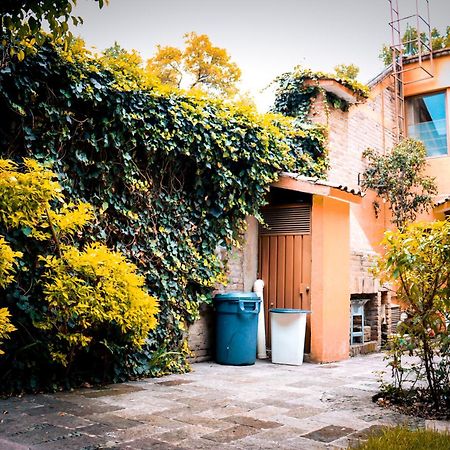 Suites Cuija Coyoacan Mexico By Eksteriør billede