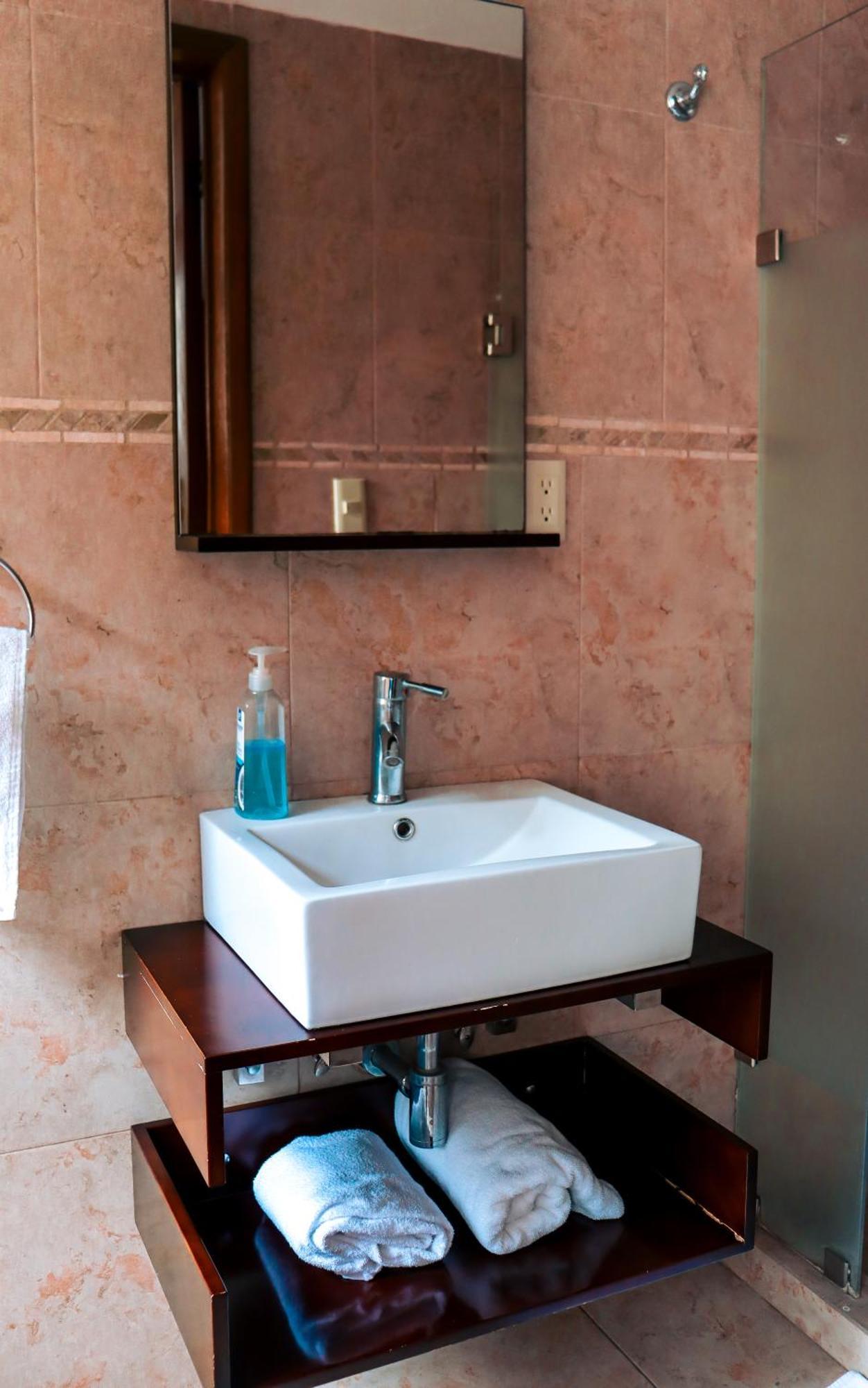 Suites Cuija Coyoacan Mexico By Eksteriør billede